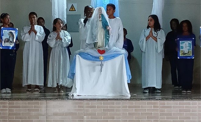 Um dia de f� e devo��o