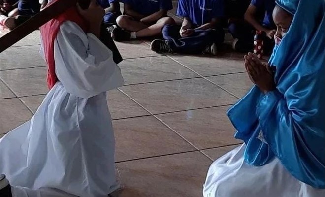 Apresenta��o do Tr�duo Pascal