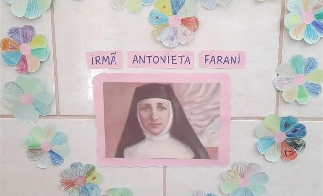 Vener�vel Madre Antonieta Farani