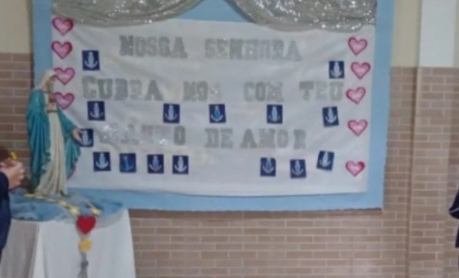 Nossas belas homenagens a Nossa Senhora